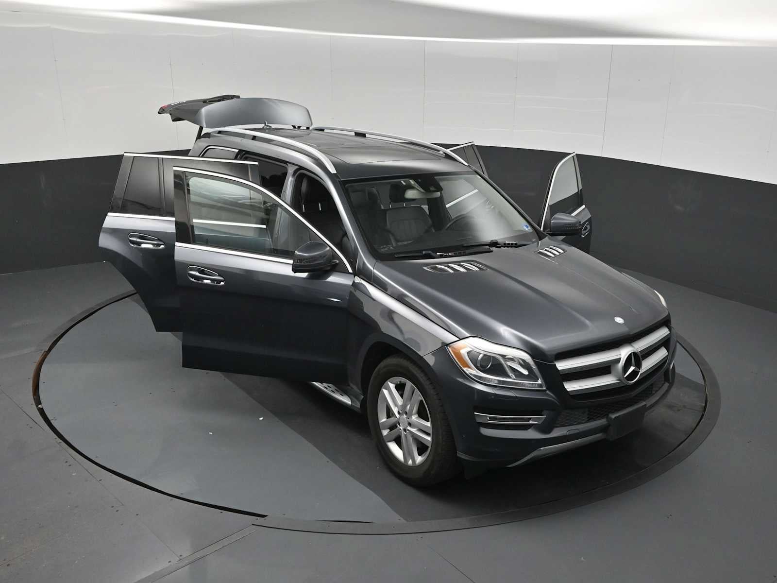 Used 2014 Mercedes-Benz GL 450 4MATIC image 26