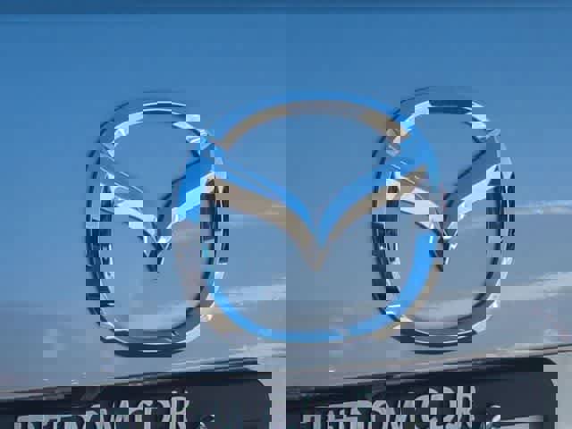 Used 2016 MAZDA MAZDA3 i Sport image 11