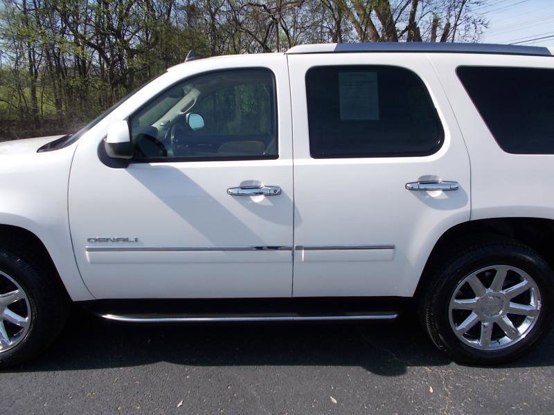 Used 2010 GMC Yukon Denali image 6