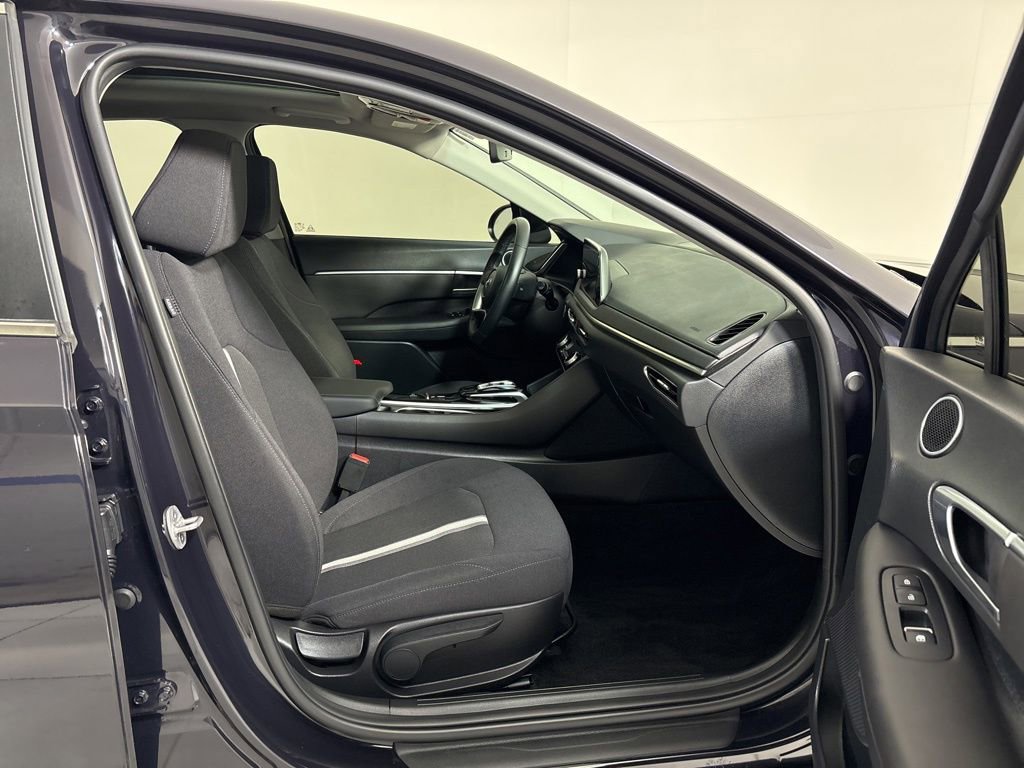 Used 2023 Hyundai Sonata SEL w/ Convenience Package image 11