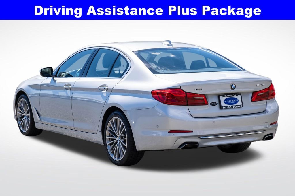 Used 2017 BMW 540i xDrive image 6