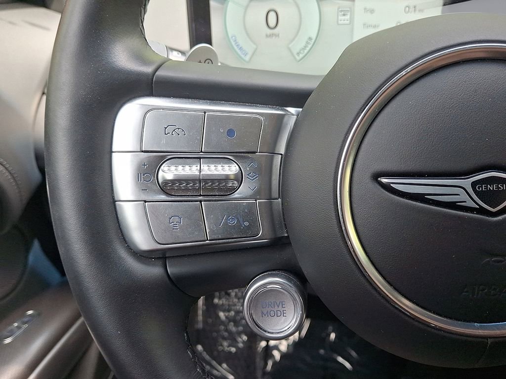 Used 2025 Genesis GV60 Advanced image 17