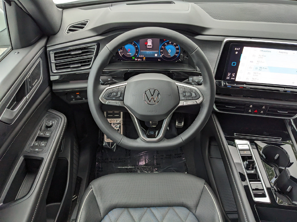 New 2026 Volkswagen Atlas Cross Sport SEL Premium R-Line AWD/4WD image 17
