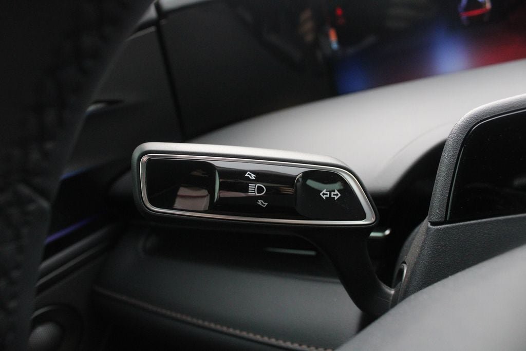 New 2026 Lincoln Nautilus Reserve AWD/4WD image 12