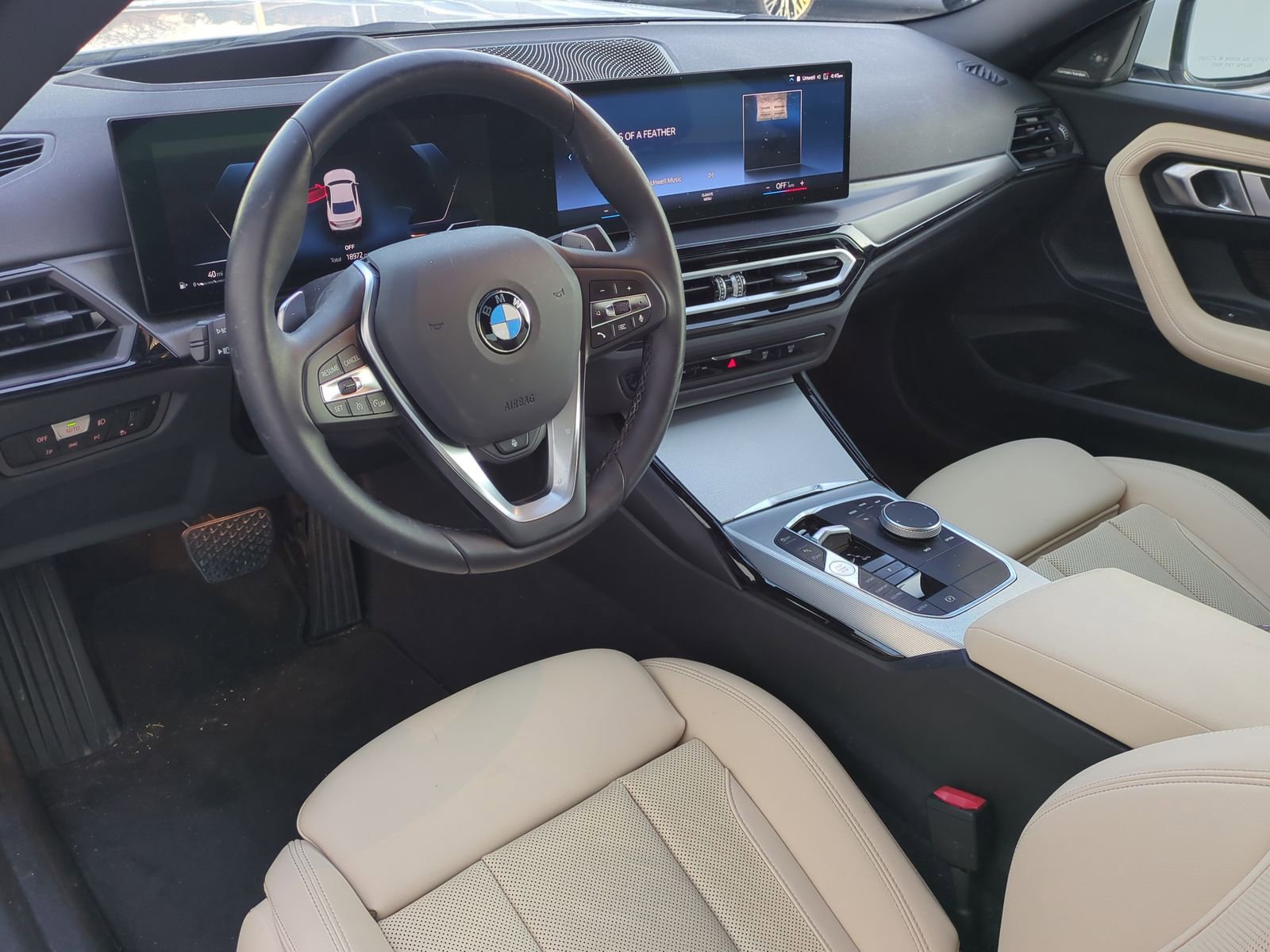 Certified 2023 BMW 230i Coupe w/ Premium Package image 28