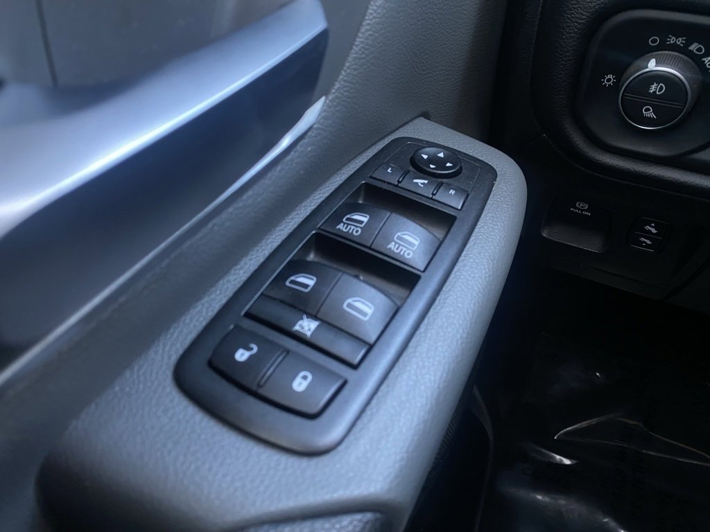 Used 2020 RAM 1500 Big Horn image 12