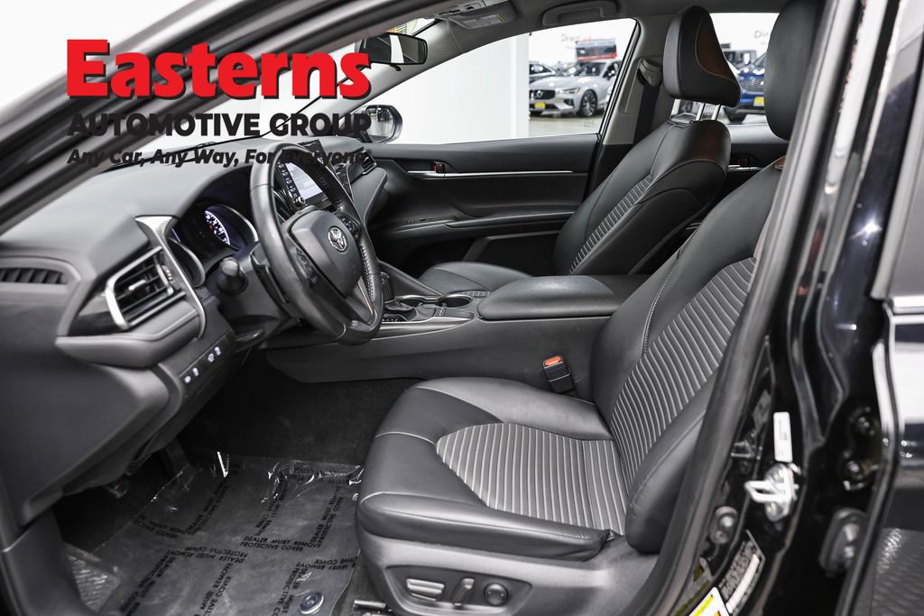 Used 2023 Toyota Camry SE FWD image 15