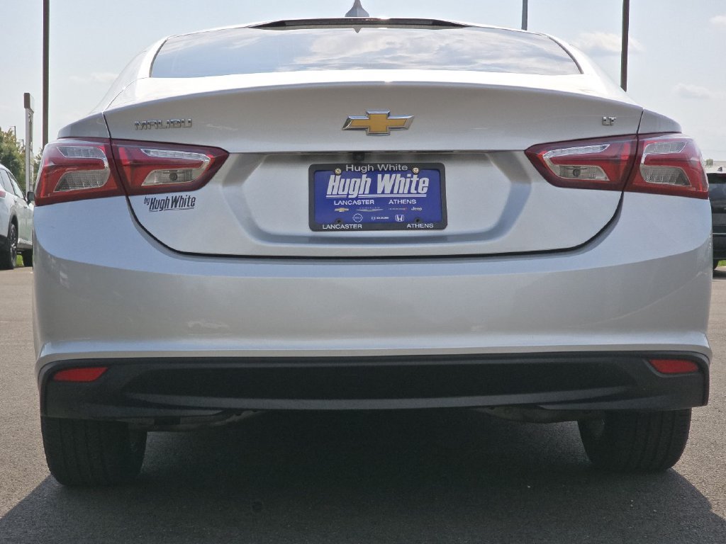 Used 2022 Chevrolet Malibu LT FWD image 17