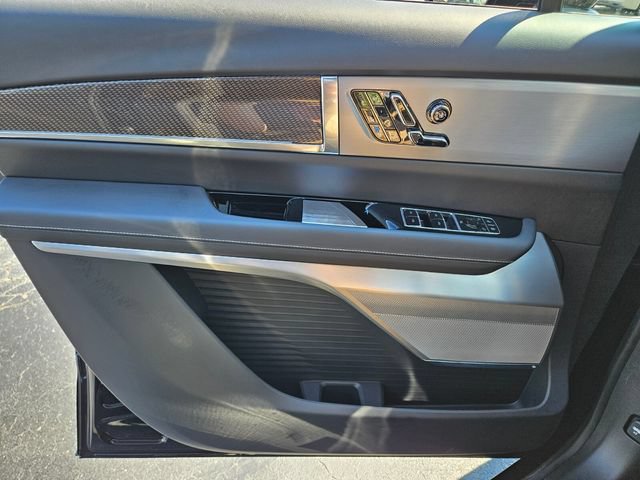New 2027 Cadillac Vistiq Luxury AWD/4WD image 29