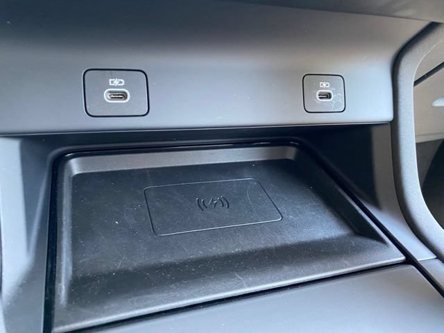 Certified 2024 Land Rover Discovery Sport S AWD/4WD image 17