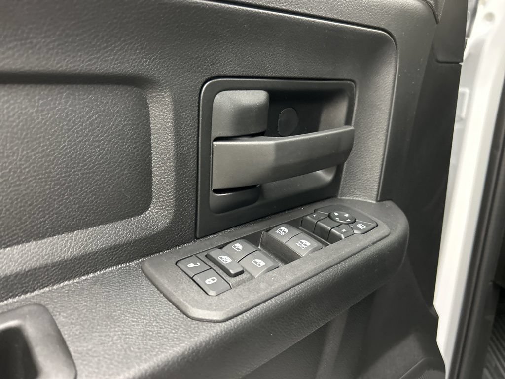 New 2026 RAM 5500 Tradesman AWD/4WD image 25