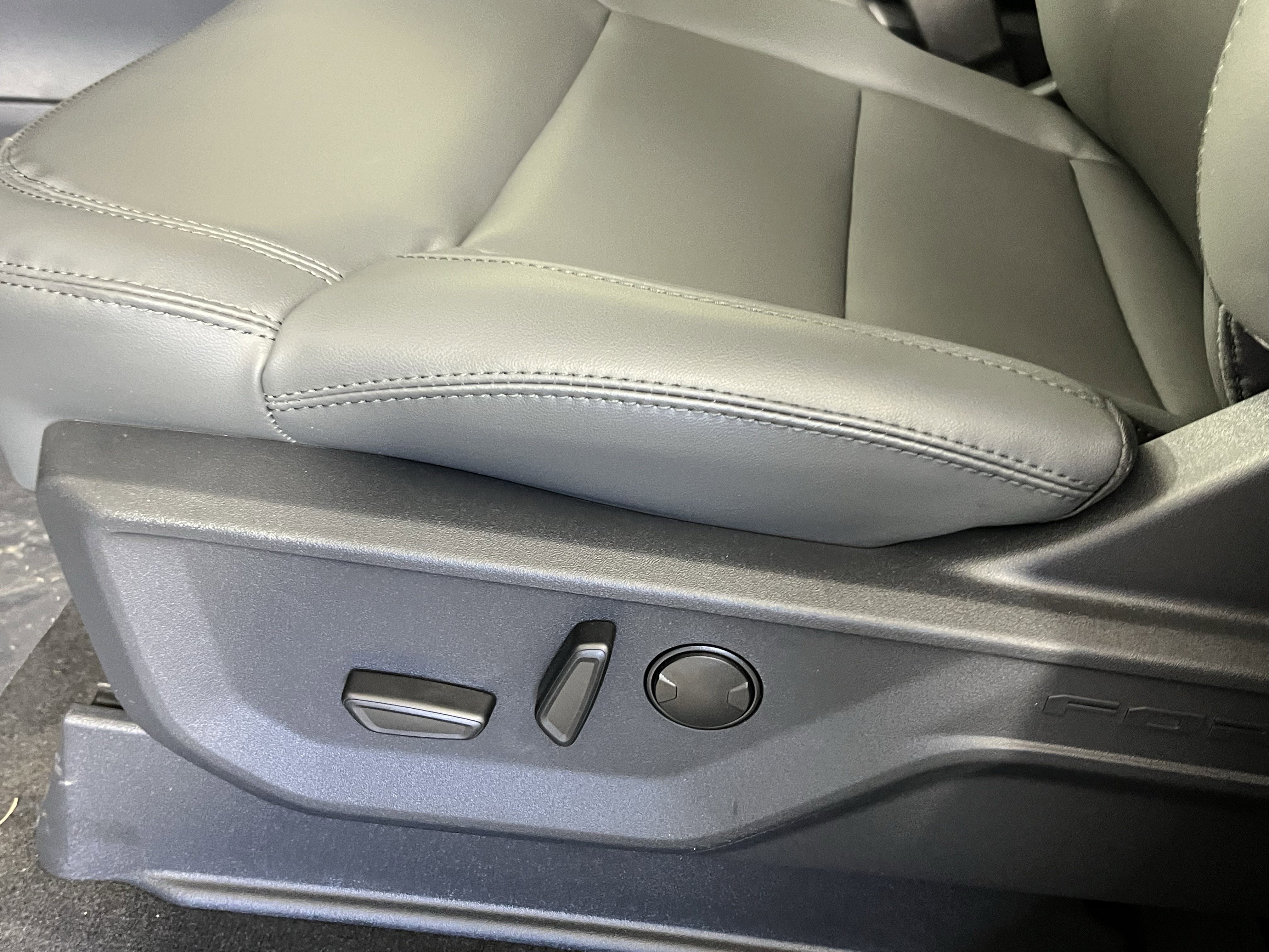 New 2026 Ford Expedition Max Active image 17