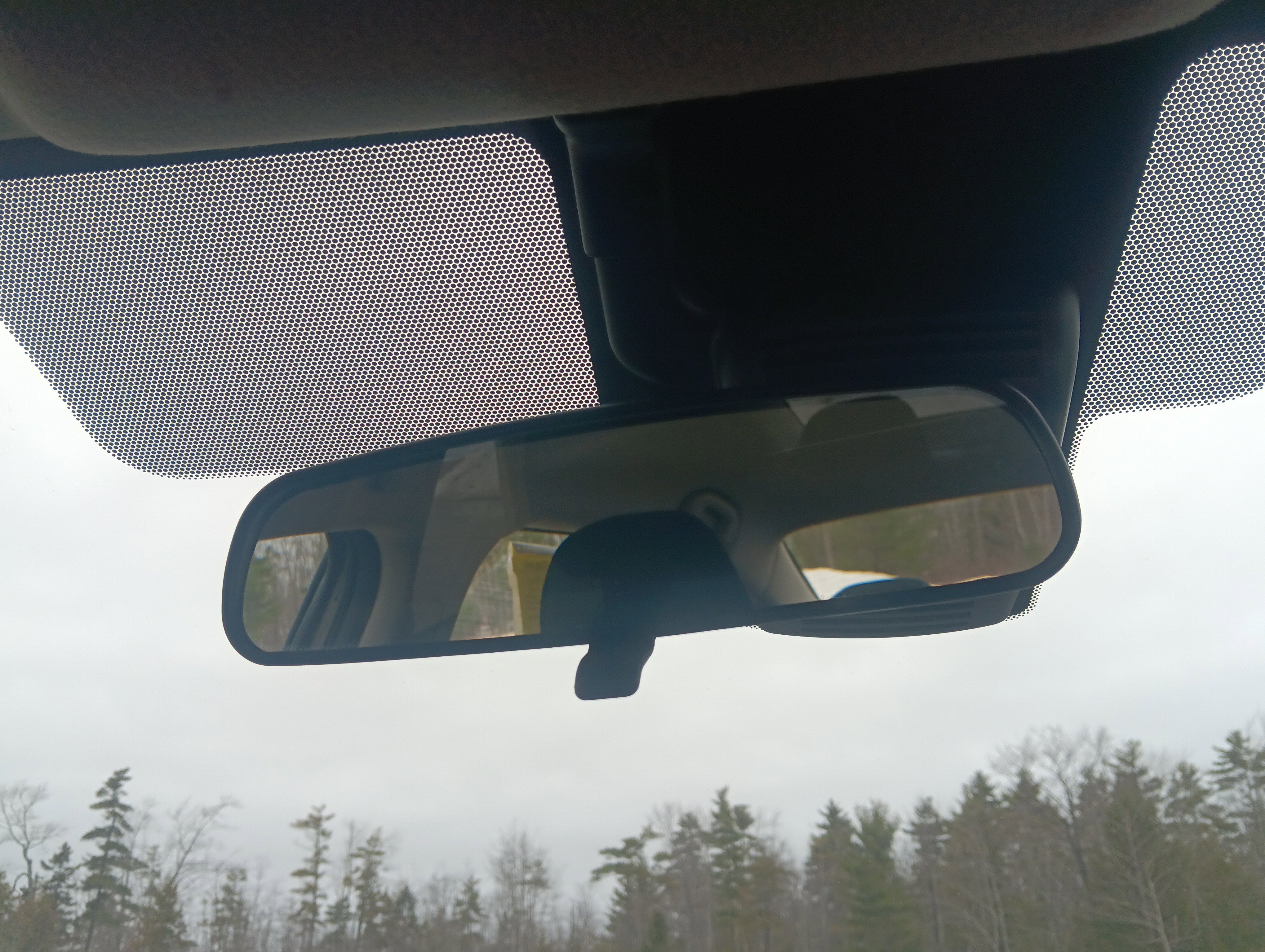 Certified 2025 Nissan Versa SV w/ Trunk Package image 27