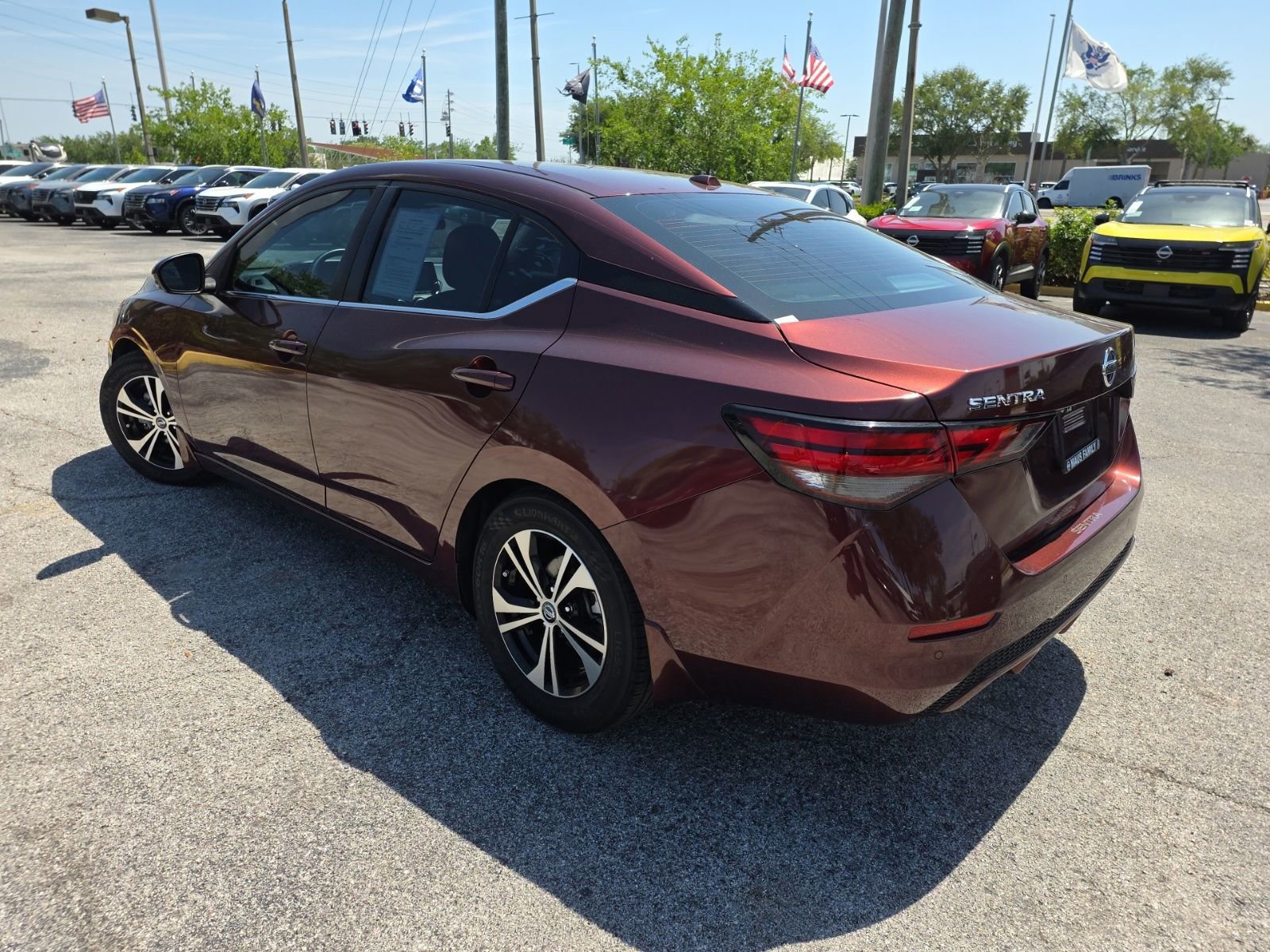 Used 2020 Nissan Sentra SV FWD image 7