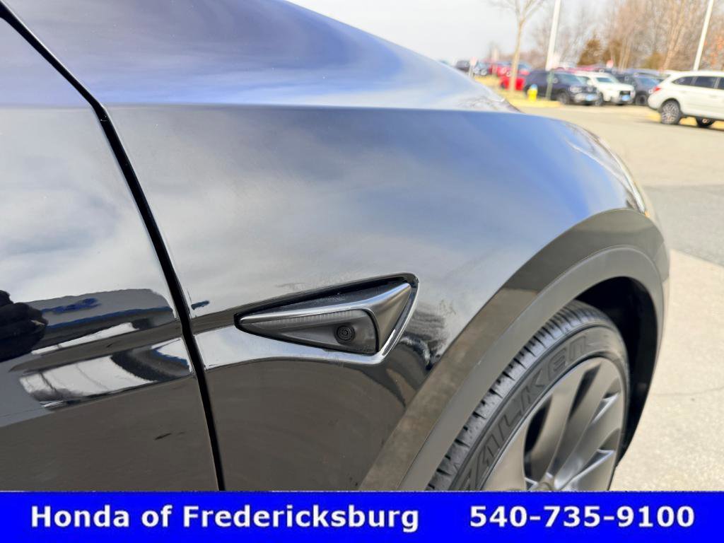 Used 2022 Tesla Model Y Performance image 14
