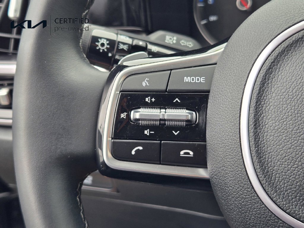 Certified 2023 Kia Sorento EX FWD image 25