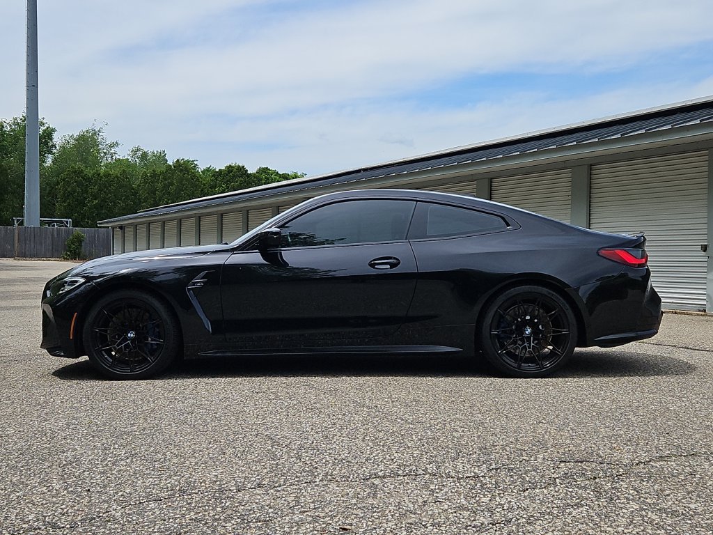 Used 2024 BMW M4 Coupe w/ Executive Package RWD image 2