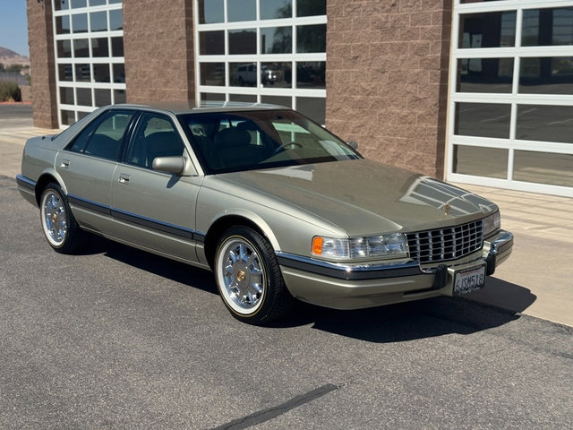Used 1996 Cadillac Seville SLS image 3