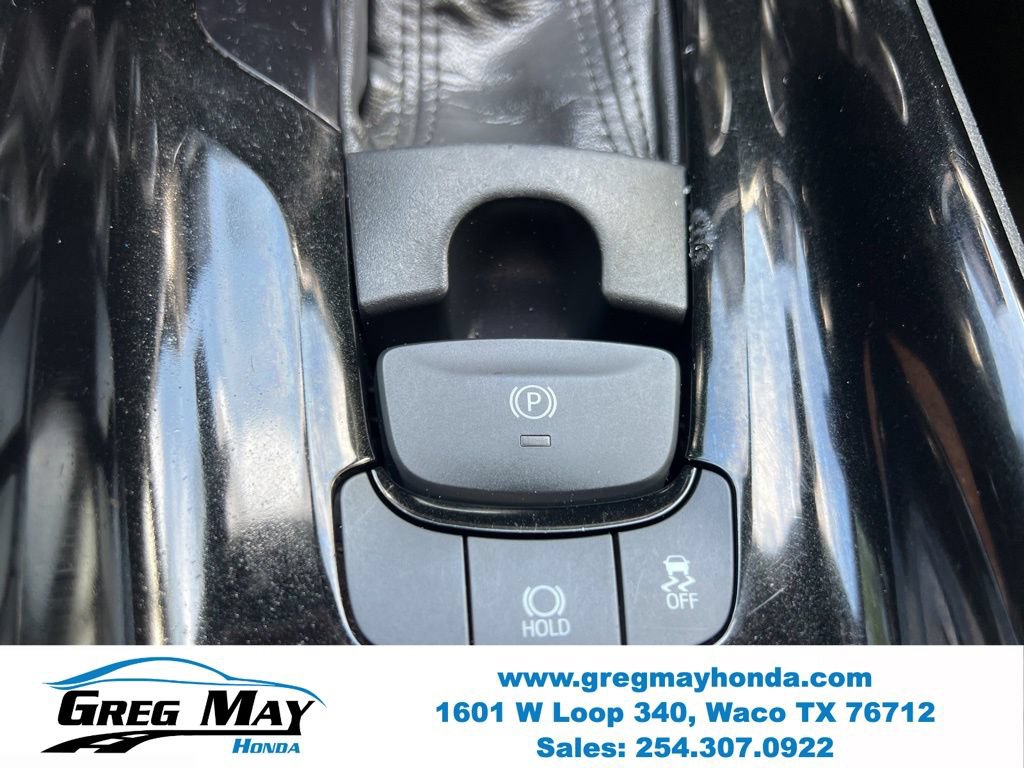 Used 2019 Toyota C-HR Limited FWD image 27
