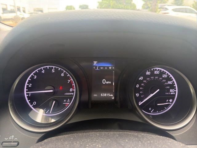 Used 2021 Toyota Camry SE FWD image 6