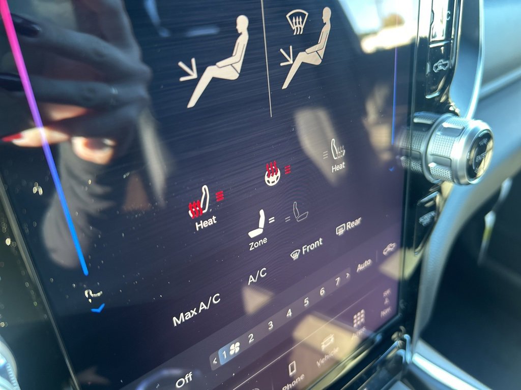 New 2026 RAM 1500 4x4 Crew Cab image 33