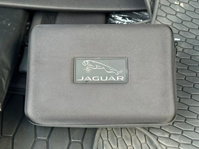 Used 2022 Jaguar F-PACE S image 23