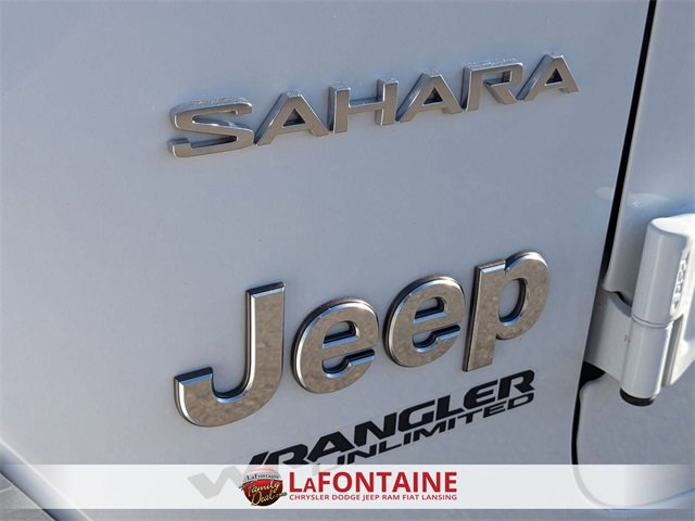 Certified 2018 Jeep Wrangler Unlimited Sahara image 9