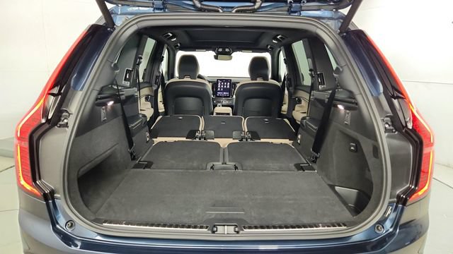 New 2026 Volvo XC90 T8 Plus w/ Protection Package AWD/4WD image 43