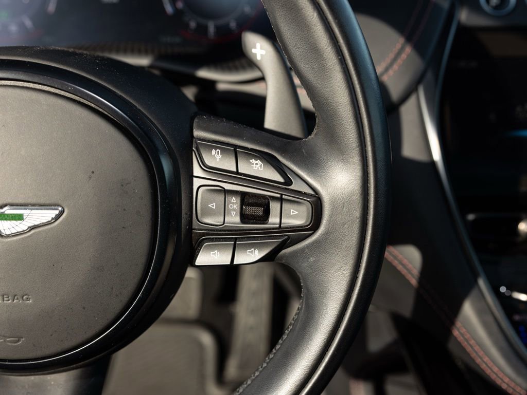 Used 2024 Aston Martin DBX 707 image 30