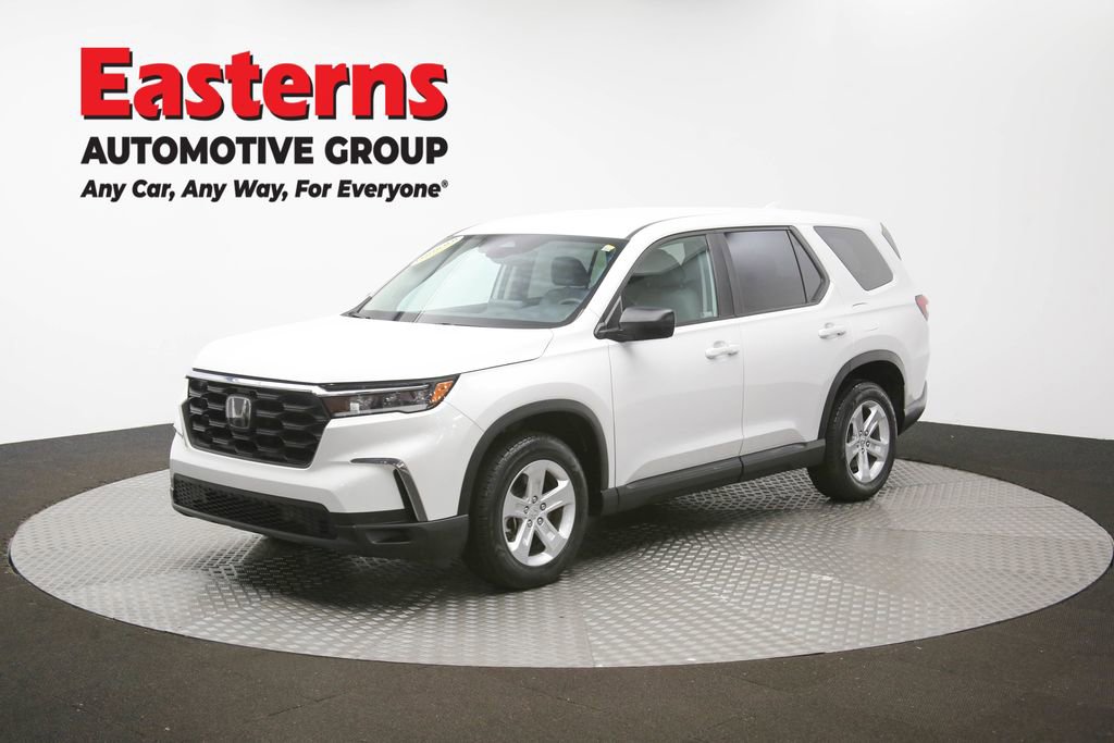 Used 2023 Honda Pilot LX image 56