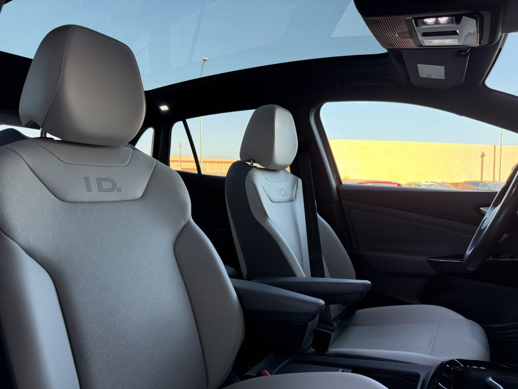 Used 2022 Volkswagen ID.4 Pro S image 42