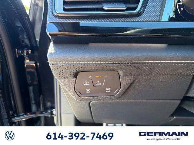 New 2026 Volkswagen Atlas Cross Sport SEL Premium R-Line image 25