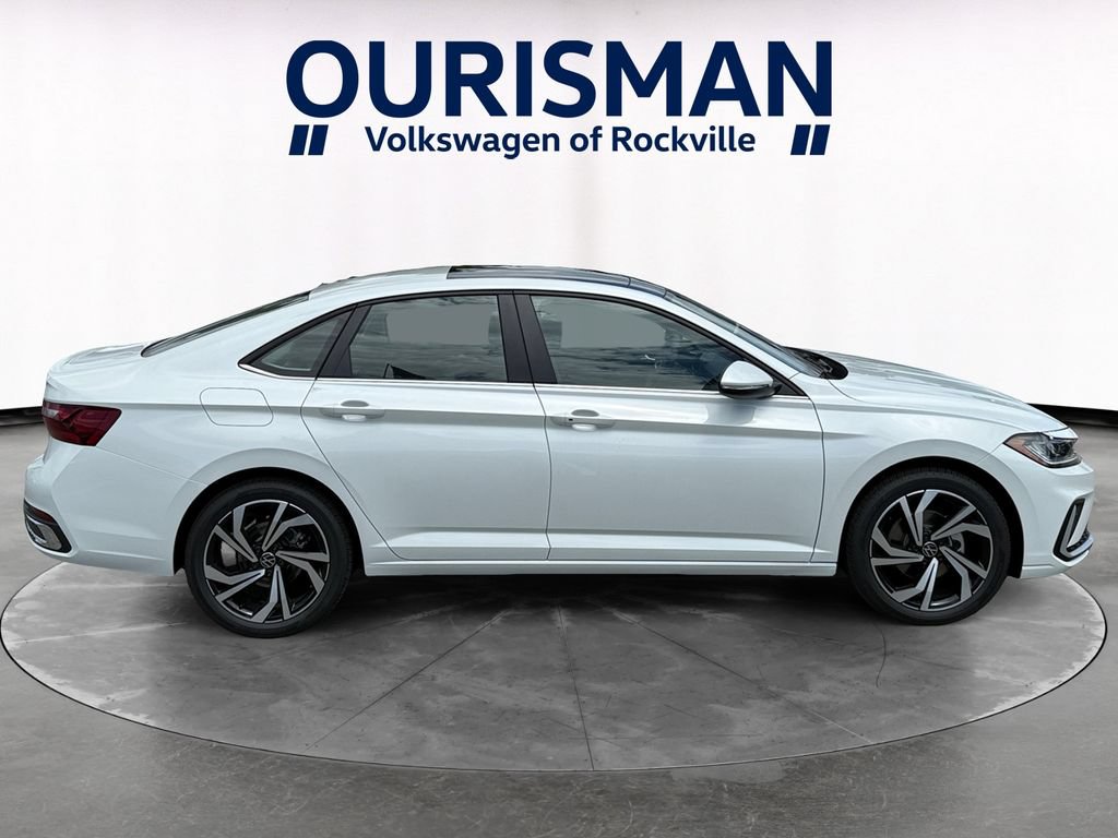New 2026 Volkswagen Jetta SEL FWD image 7