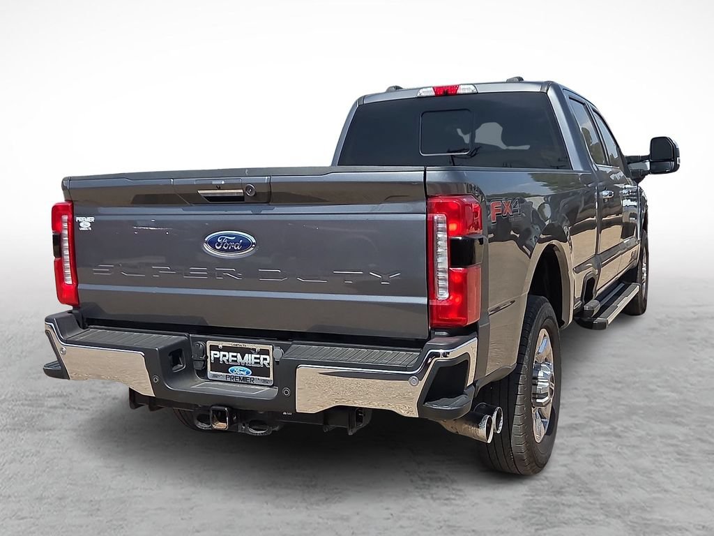 Used 2023 Ford F350 Lariat w/ Chrome Package AWD/4WD image 10