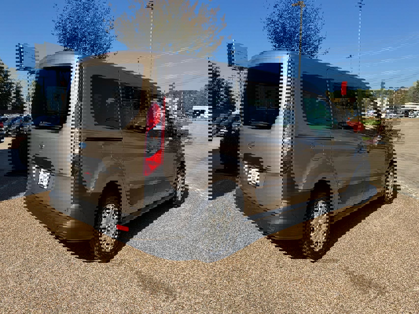 Used 2019 Ford Transit Connect XL image 8