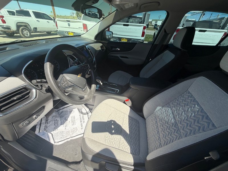 Used 2022 Chevrolet Equinox LS AWD/4WD image 13