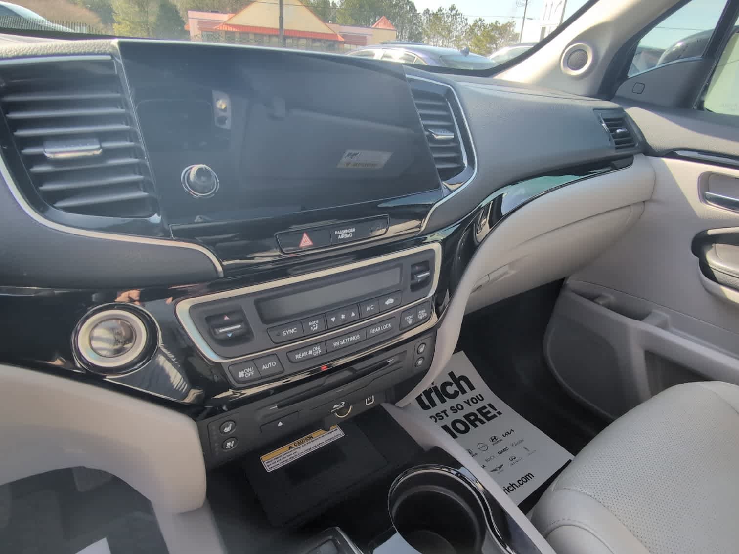 Used 2019 Honda Pilot Elite image 25