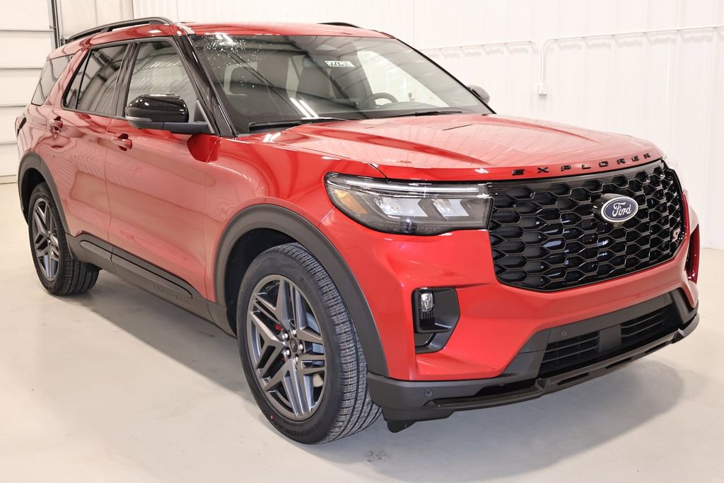 New 2026 Ford Explorer ST image 2
