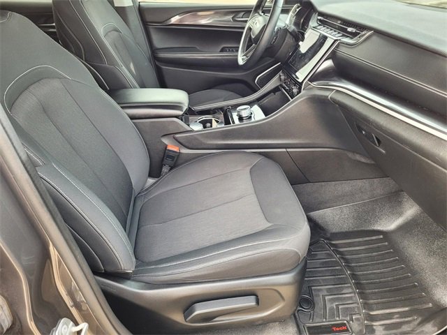 Used 2021 Jeep Grand Cherokee L Laredo w/ Luxury Tech Group I image 10