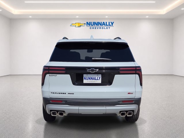 New 2027 Chevrolet Traverse Z71 w/ Enhanced Driving Package AWD/4WD image 4