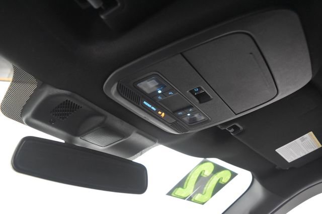 Used 2022 Ford F150 XLT w/ Equipment Group 302A High image 16