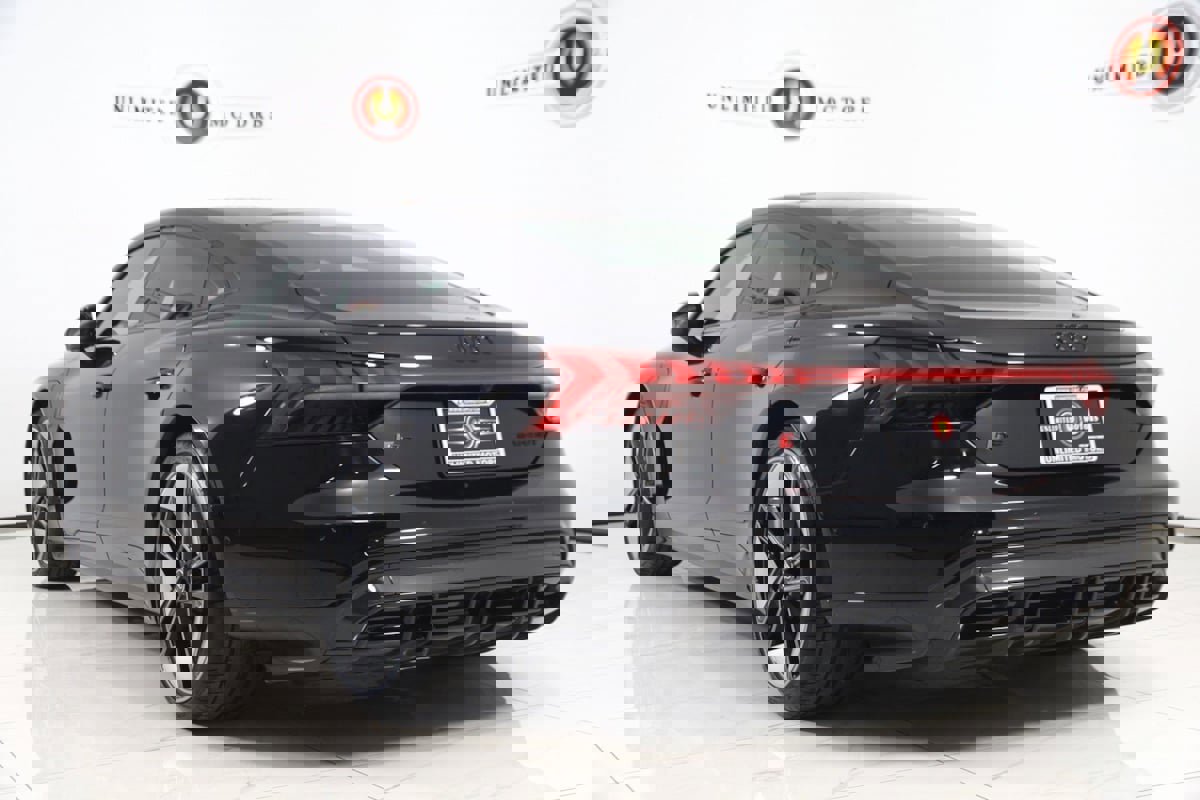 Used 2024 Audi RS e-tron GT w/ Carbon Performance Package image 4