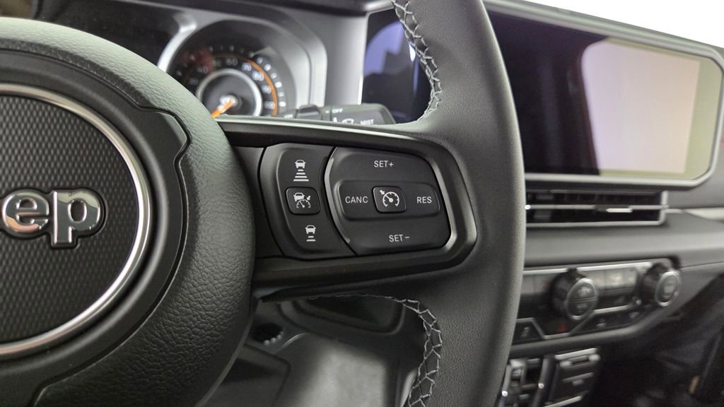 New 2026 Jeep Wrangler Unlimited Rubicon AWD/4WD image 17