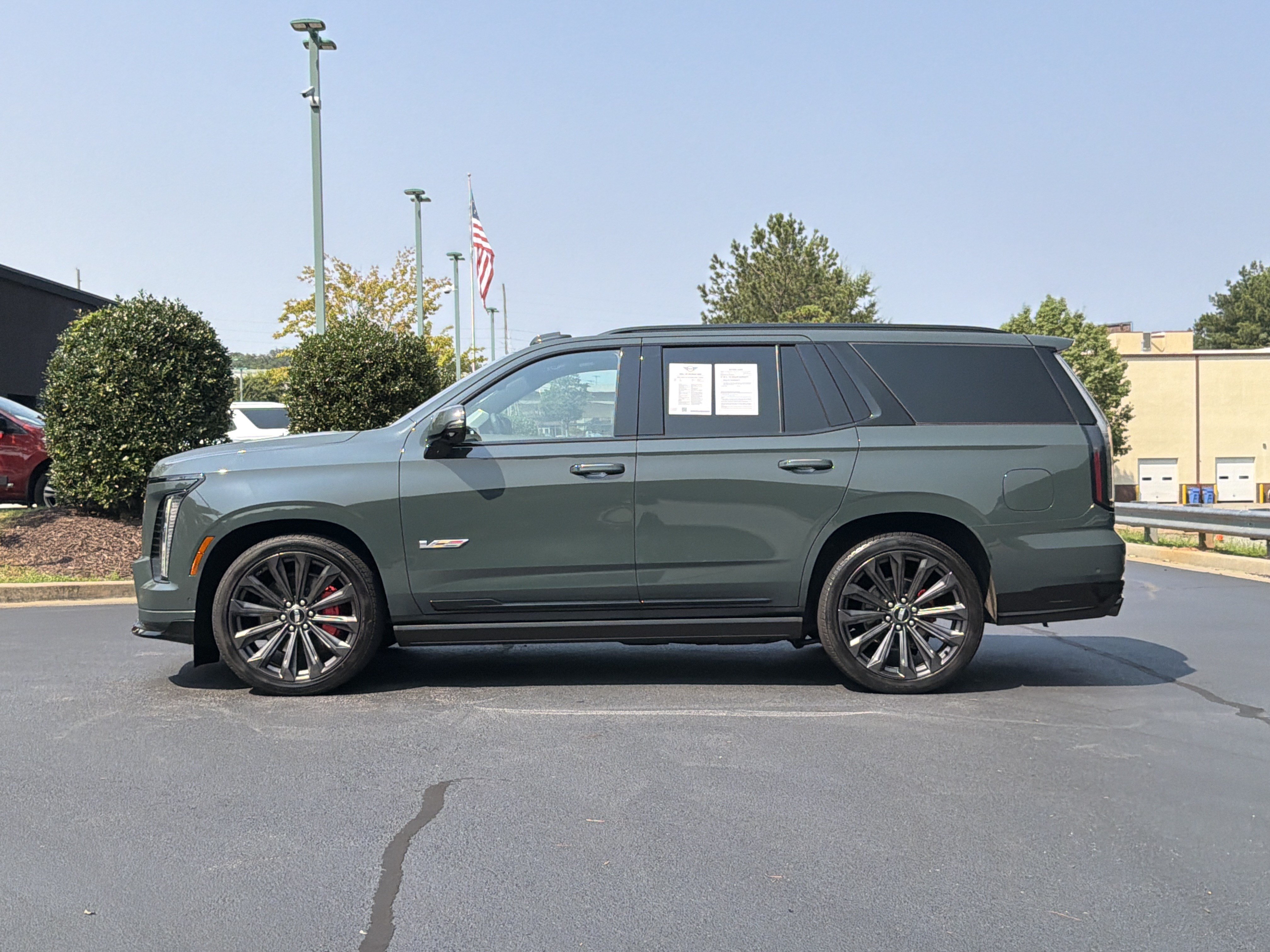 Used 2026 Cadillac Escalade V AWD/4WD image 14