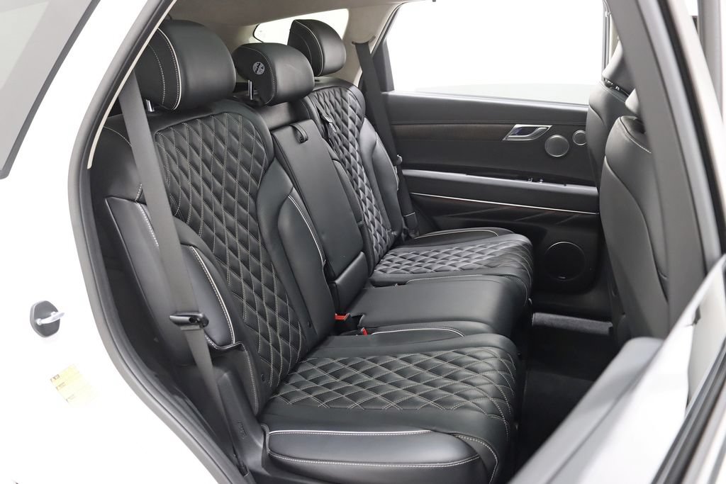 Used 2024 Genesis GV80 3.5T w/ Prestige Package AWD/4WD image 29