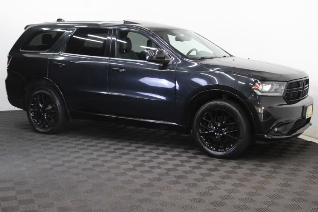 Used 2016 Dodge Durango SXT w/ Blacktop Package AWD/4WD image 3
