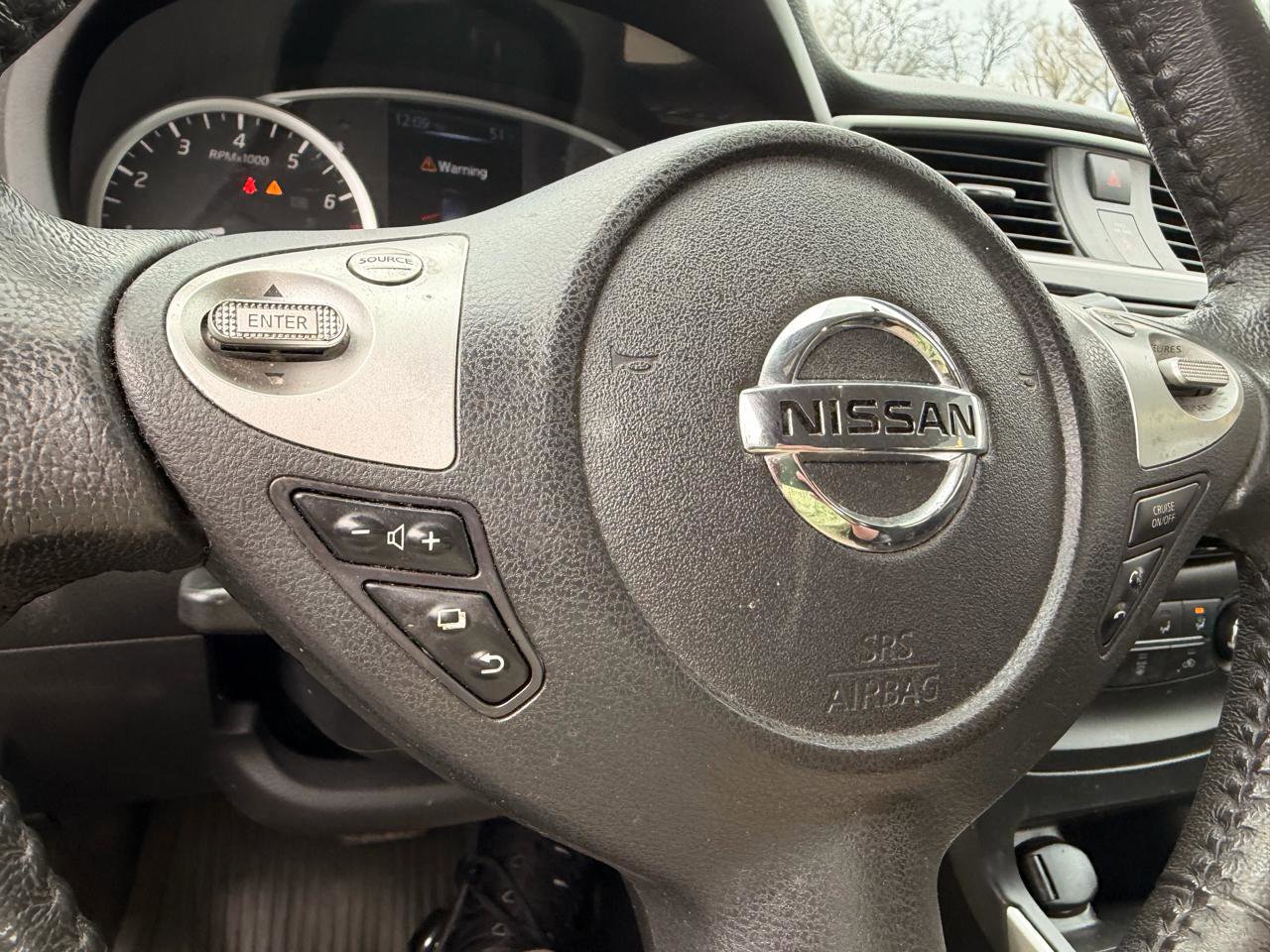Used 2016 Nissan Sentra SV image 15