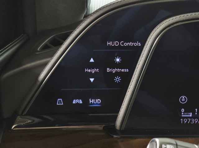 Certified 2024 Cadillac Escalade ESV Premium Luxury Platinum w/ LPO, Floor Liner Package AWD/4WD image 33