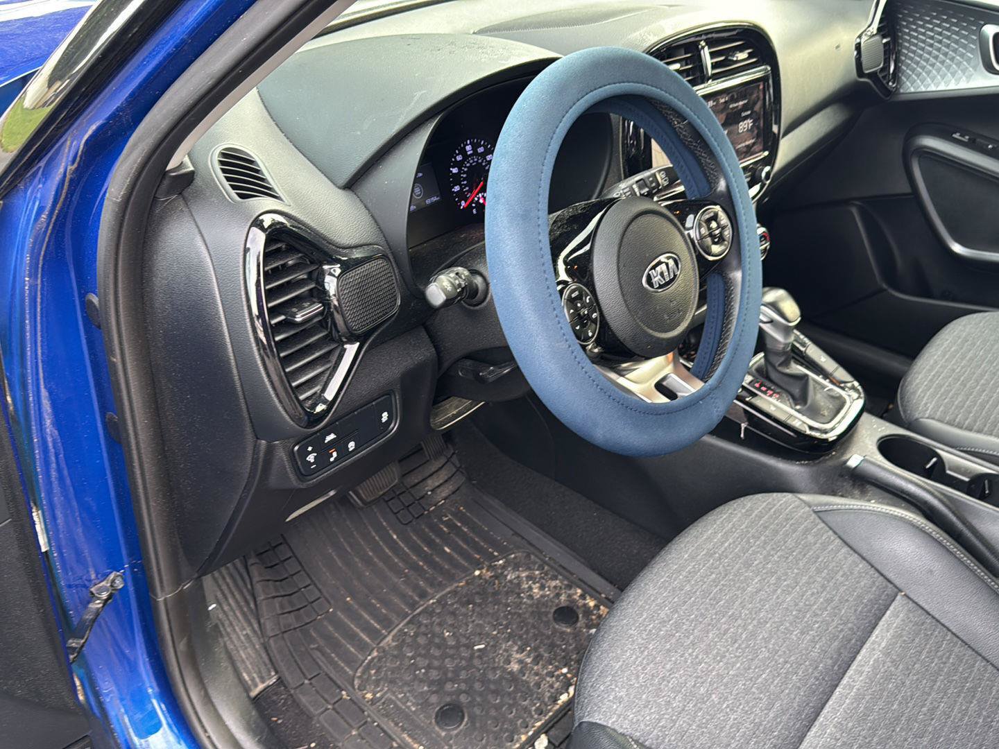 Used 2020 Kia Soul EX FWD image 8