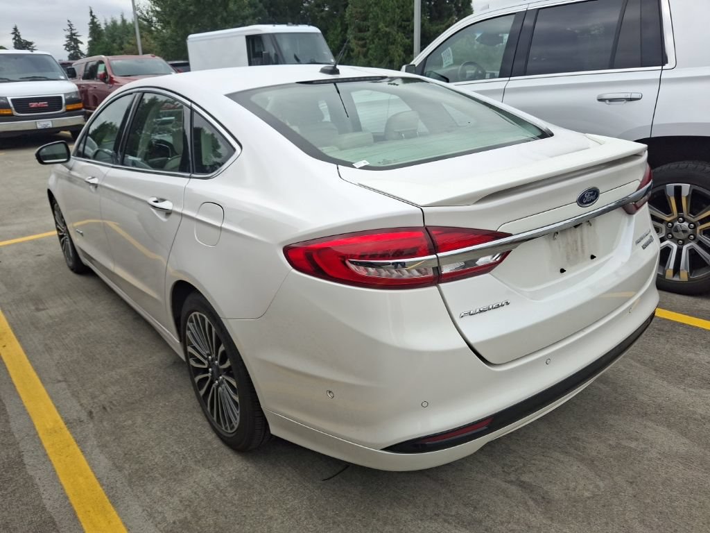 Used 2017 Ford Fusion Platinum FWD image 6
